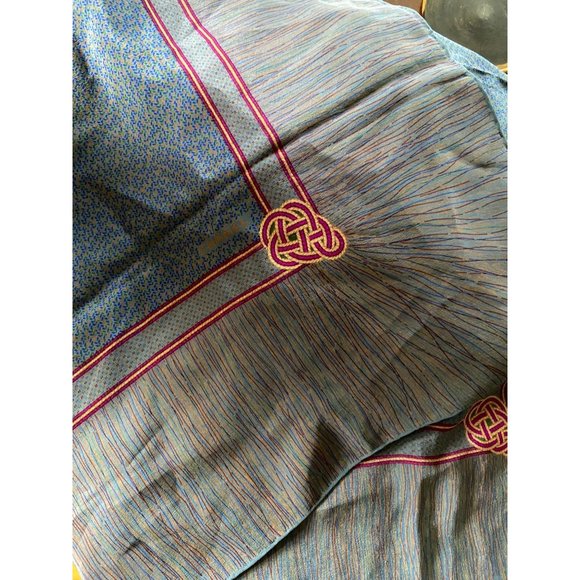 Ladies Chanel Silk Hand Rolled Scarf  33" x 32" - Picture 5 of 6